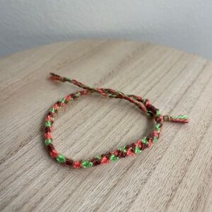 10/$25 Colors Woven Bracelet